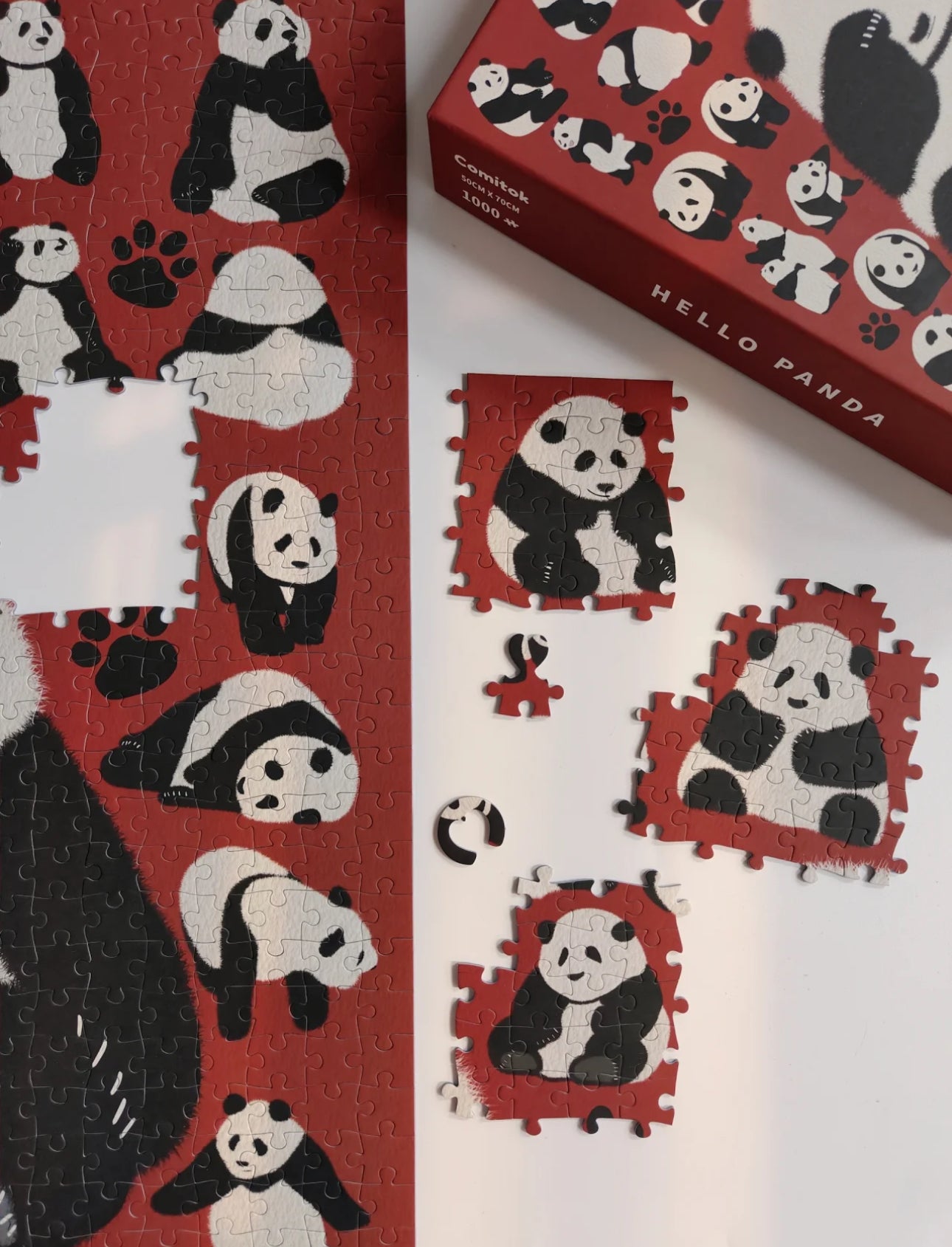 1,000 Pcs "HELLO PANDA" decompressed high quality trendy art with cute color reproduction puzzle - high definition printing with a good bite -- 1000 Pcs with auxiliary partition on the back - 50 x 70cm